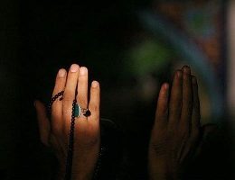 به چه دلیل بعد از دعا کردن دست‌ها را به صورت می‌کشیم؟